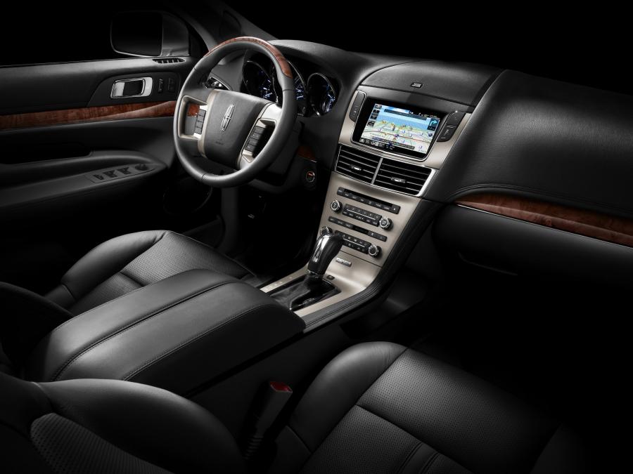 Интерьер Lincoln MKT 2010 года  (фото 55 из 79)